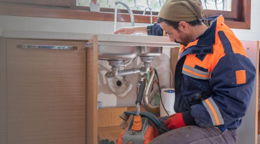Professional sewer line replacement in Davis, OK
